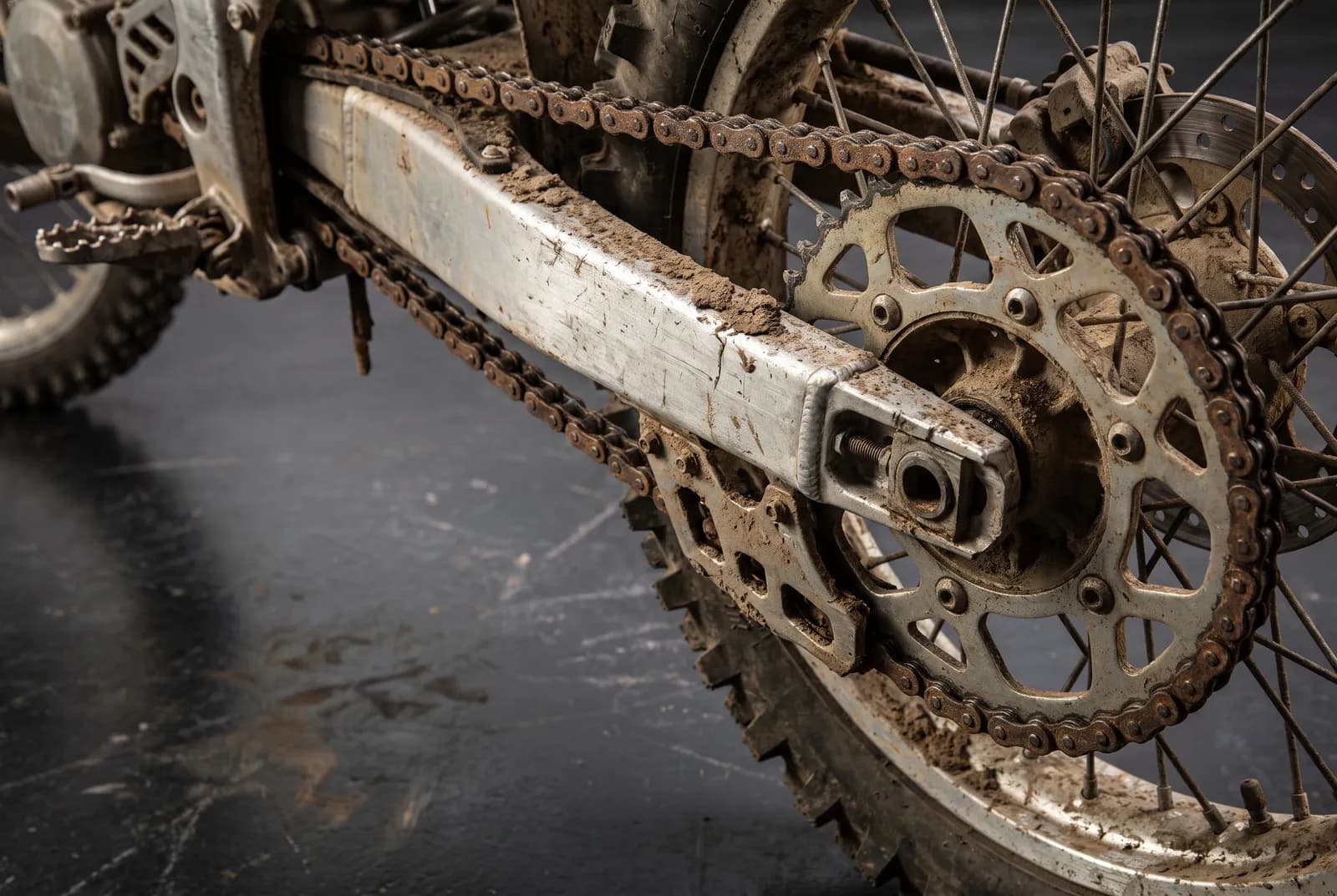 Detail van een Crossmotor